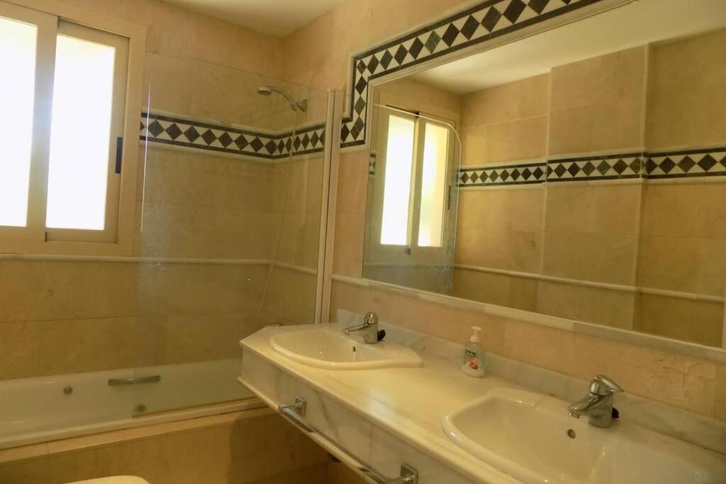 Fuente Aloha Apartment Marbella Kültér fotó